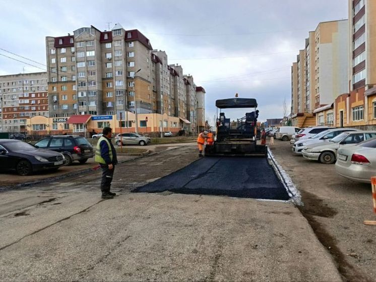 Радий Хабиров рассказал о старте сезона ямочного ремонта дорог