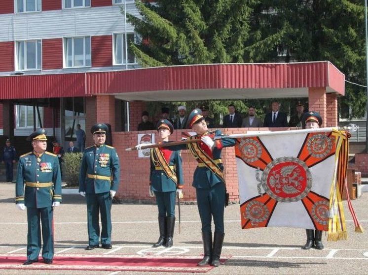 В Башкирии орденом Жукова наградили 12-ю отдельную гвардейскую инженерную бригаду