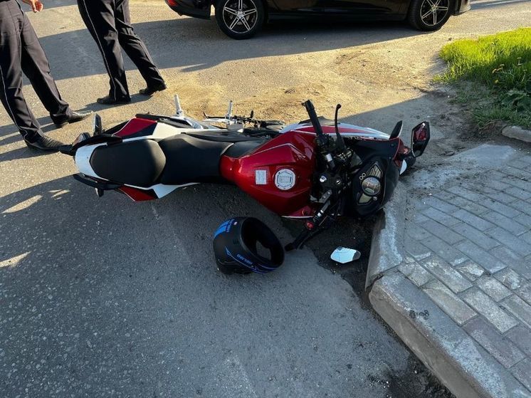 В одном из сел Липецкой области в ДТП пострадал мотоциклист