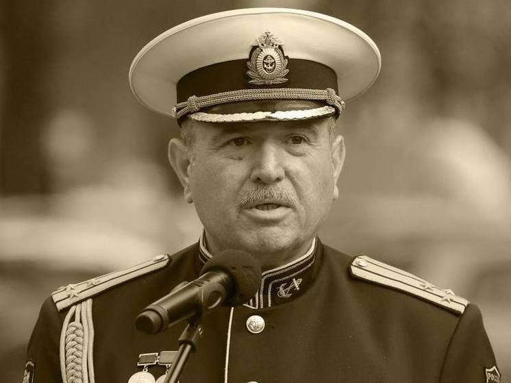 В Петербурге умер директор музея истории подводных сил России Михаил Юрченко