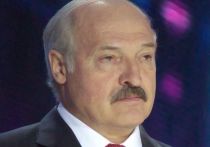 Президент Белоруссии Александр Лукашенко рассказал, что в девяностые годы XX века в стране "быстро и жестко разобрались с бандитизмом", и предположил, что граждане страны, "уехавшие в прогрессивную Европу и Америку", по достоинству оценили достижения республики в сфере безопасности