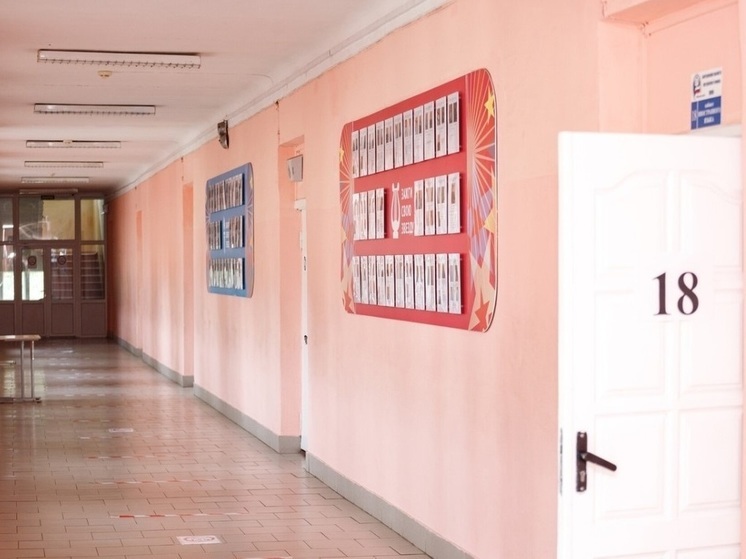 10 классов в школах Псковской области закрыли на карантин из-за ОРВИ