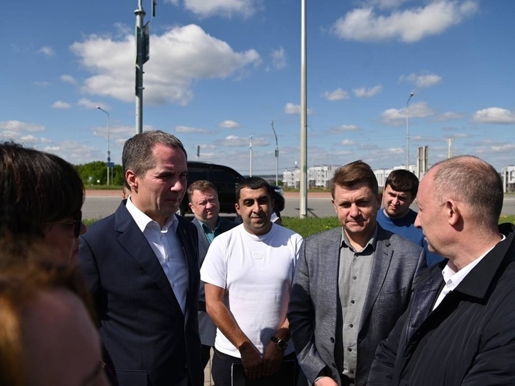 Губернатор осмотрел площадку под строительство Центра единоборств Белгорода