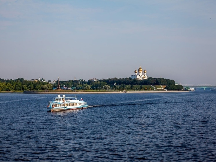 Губернатор Ярославской области объявил начало речного судоходства
