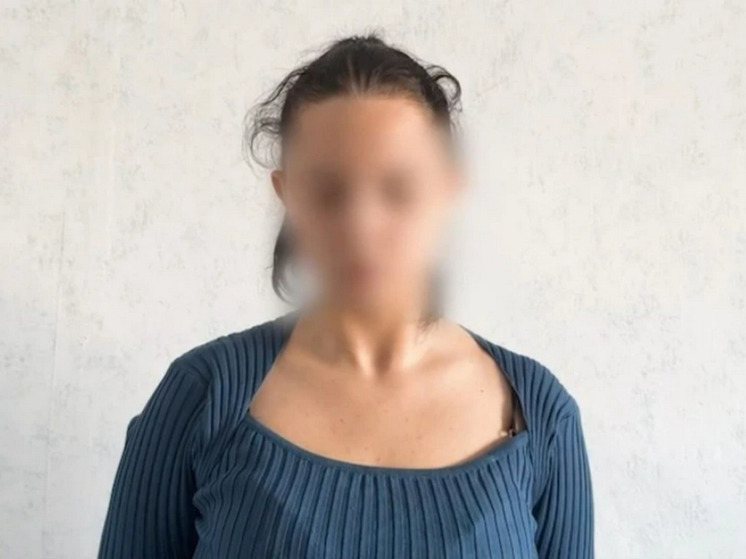Камеры видеонаблюдения позволили поймать в Саратове 20-летнюю девушку