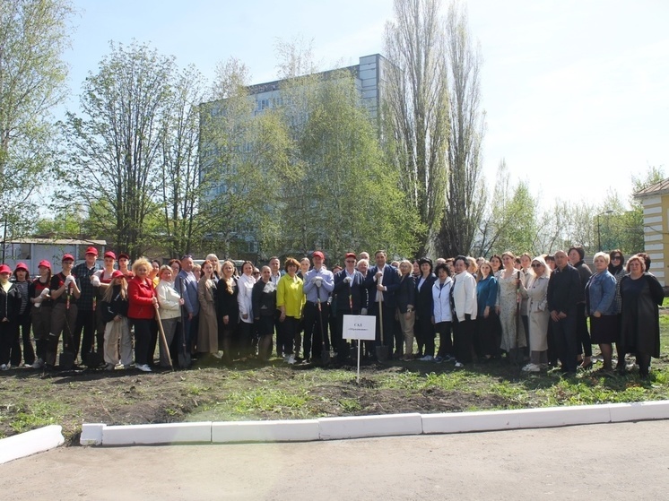 Пензенский Минобр принял участие в акции «Сад «Образование»