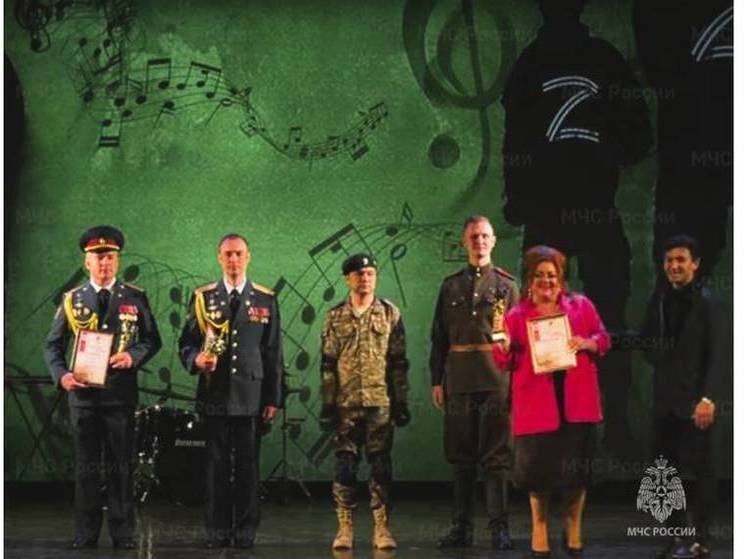 Сотрудница брянского МЧС стала лауреатом конкурса армейской песни