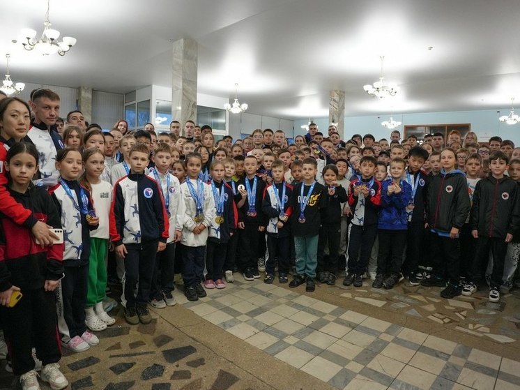 Сахалинские каратисты завоевали 134 медали на чемпионате ДФО