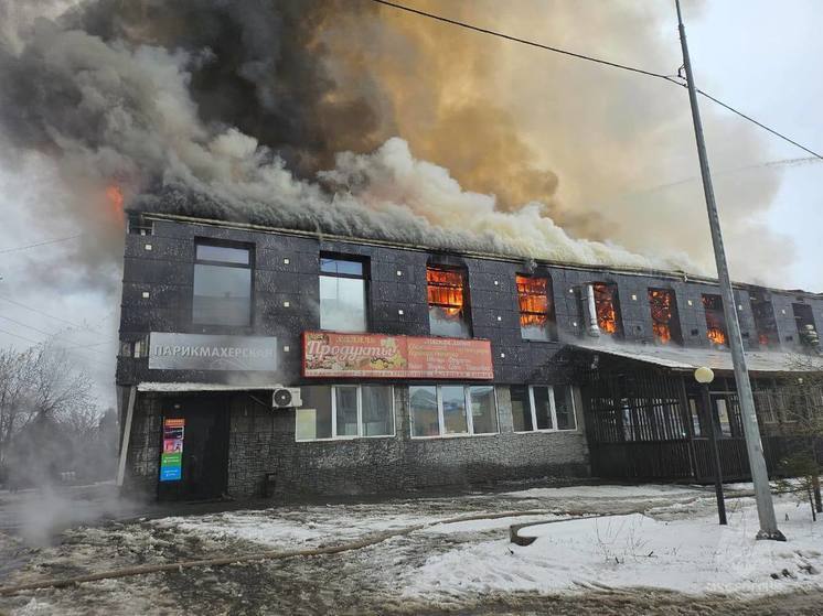 В Нижнем Тагиле сгорело здание клуба «Инжи»