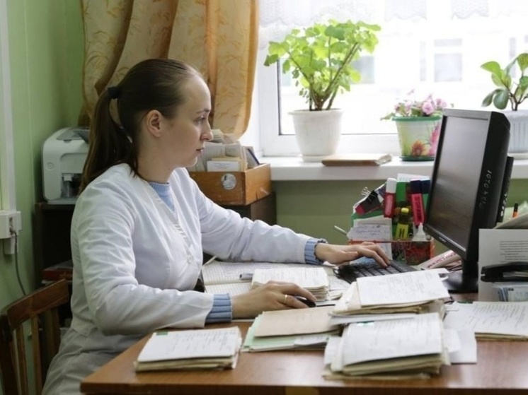 Еще 55 медиков планируется привлечь в районы Вологодской области