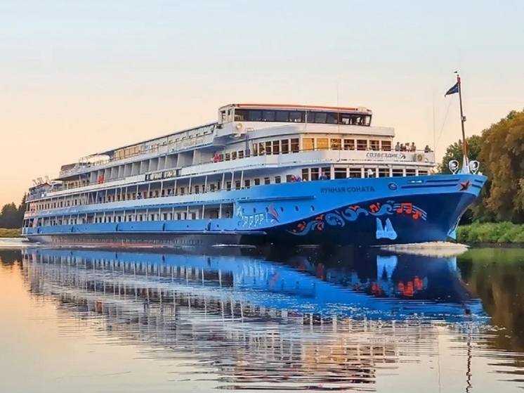 В Кострому прибудет «Лунная соната» — первый в этой навигации туристический лайнер