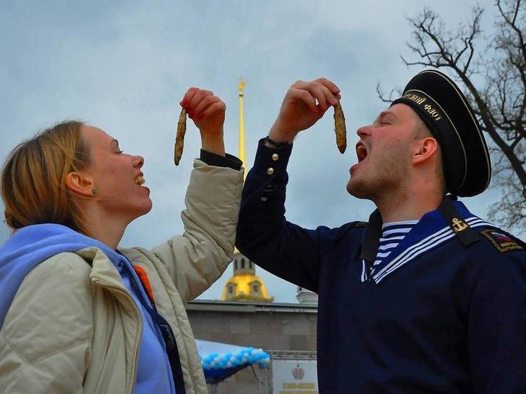 Петербуржцев 11 мая накормят корюшкой в Южно-Приморском парке