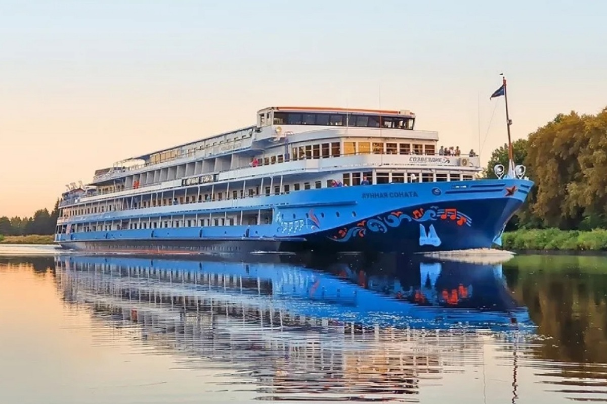 В Кострому прибудет «Лунная соната» — первый в этой навигации туристический лайнер