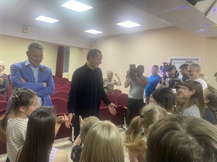 Гладков посетил санаторий «Журавлик», где отдыхают белгородские дети