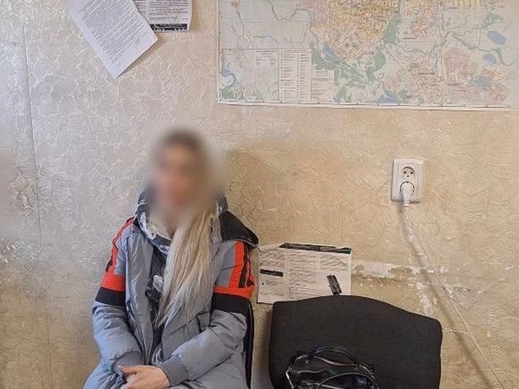 Жительница Уссурийска обманула пенсионерку на 100 тысяч рублей, использовав лже-внука