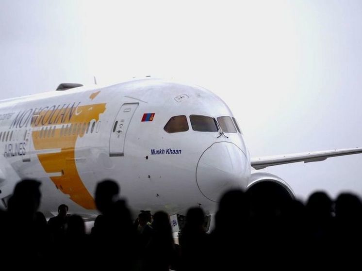 Монгольская авиакомпания МИАТ получила второй Dreamliner