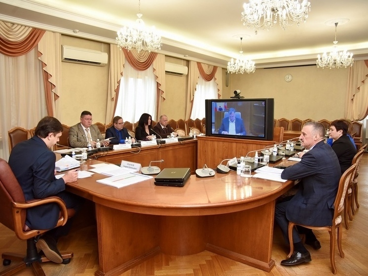 В совещании по региональному развитию участвовали представители власти Орловской области