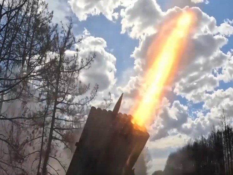Артиллеристы уничтожили наблюдательные пункты ВСУ на правобережье Днепра