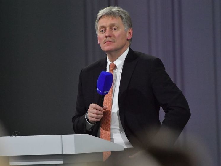 Песков рассказал о внимании мира к готовящемуся визиту Путина в КНР