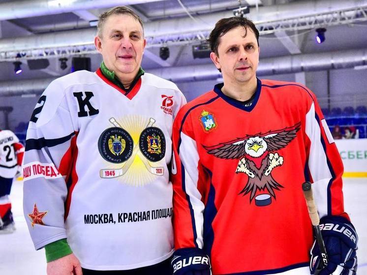 Орловцы победили в хоккейном матче межрегионального турнира Черноземья