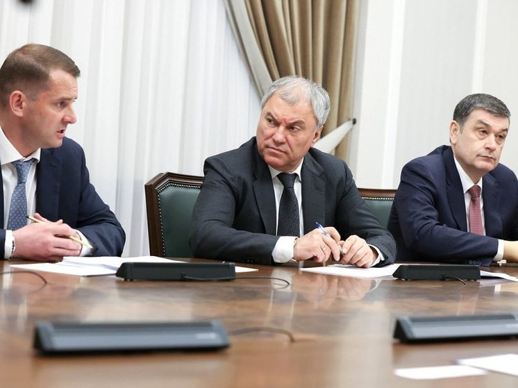 Госдума: в России в мае начнет действовать закон о должниках по ЖКХ