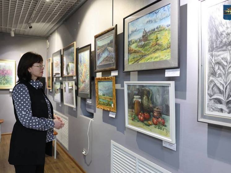 Художники Пуровского района продают картины для помощи бойцам СВО