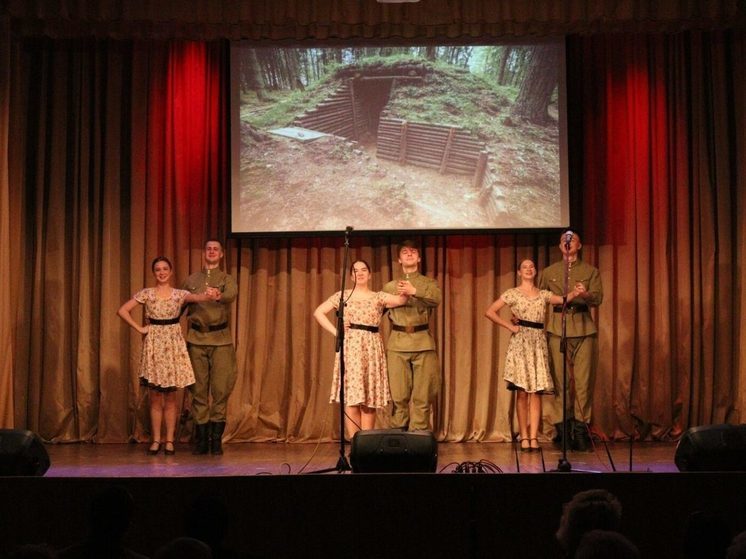 Более 300 участников объединил фестиваль солдатской песни в Брянске
