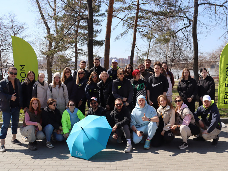 Участники субботника на Михайловской набережной собрали более 1,5 тонн мусора