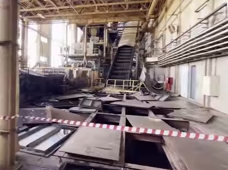 Следователи показали разрушения после пожара на ДОК «Калевала» в Петрозаводске