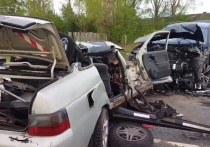 Минувшей ночью на трассе в Ульяновской области произошла авария, в которой погибли три человека