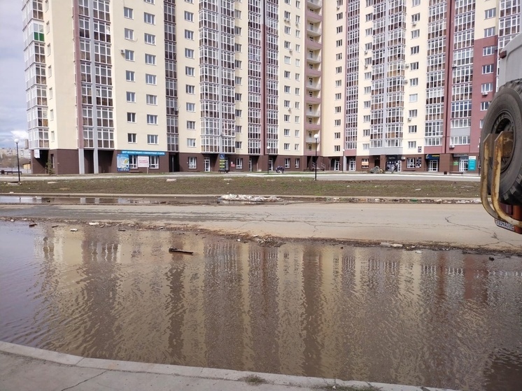 В Оренбурге продезинфицировано более 726 квадратных метров после ухода воды