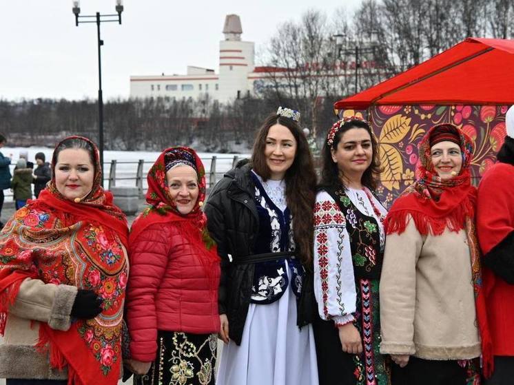 В Мурманске состоялся фестиваль национальных культур «Северный хоровод. Одна семья»