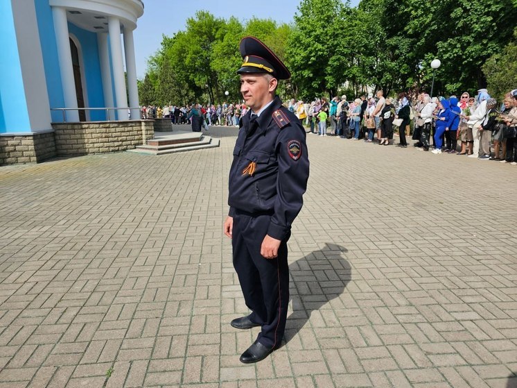 Свыше четырехсот сотрудников правоохранительных органов ДНР следили за порядком в Вербное воскресенье