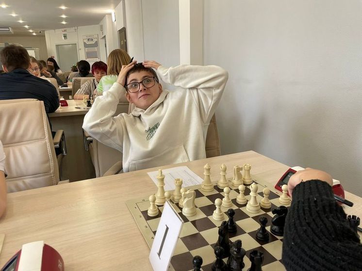 Сахалинский шахматист Максим Костерин стал победителем Суперлиги «Волшебной ладьи»