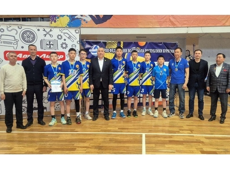 В Улан-Удэ завершились соревнования Кубка горсовета по волейболу