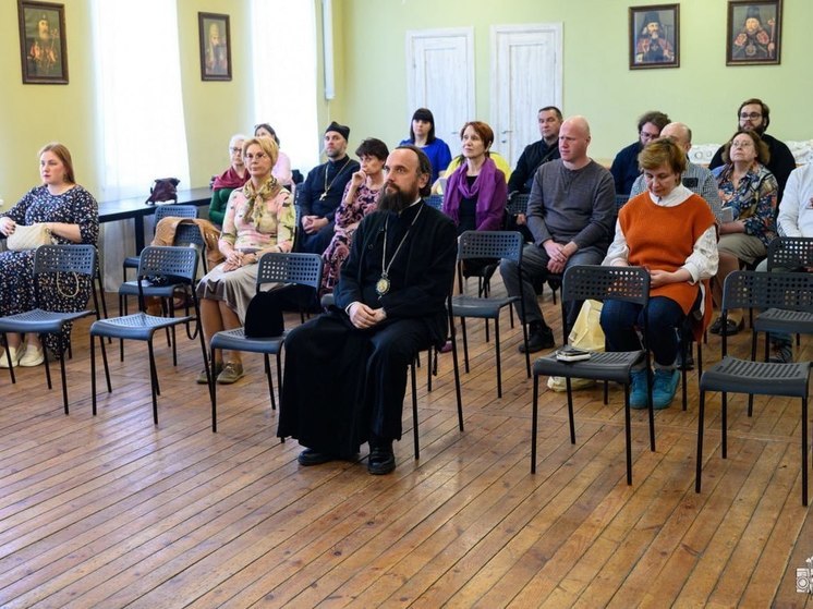 Лекция о церковной жизни в годы Великой Отечественной войны прошла в Пскове