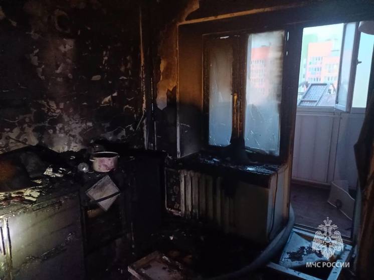 Пожар в уфимском доме: эвакуировали 32 жильцов, спасли троих