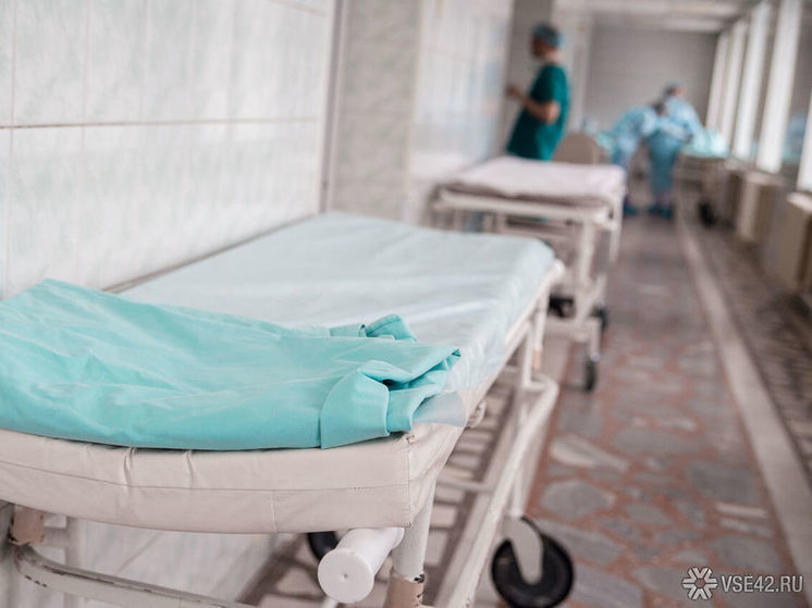 Детскую поликлинику в Новокузнецке откроют после ремонта позже запланированного
