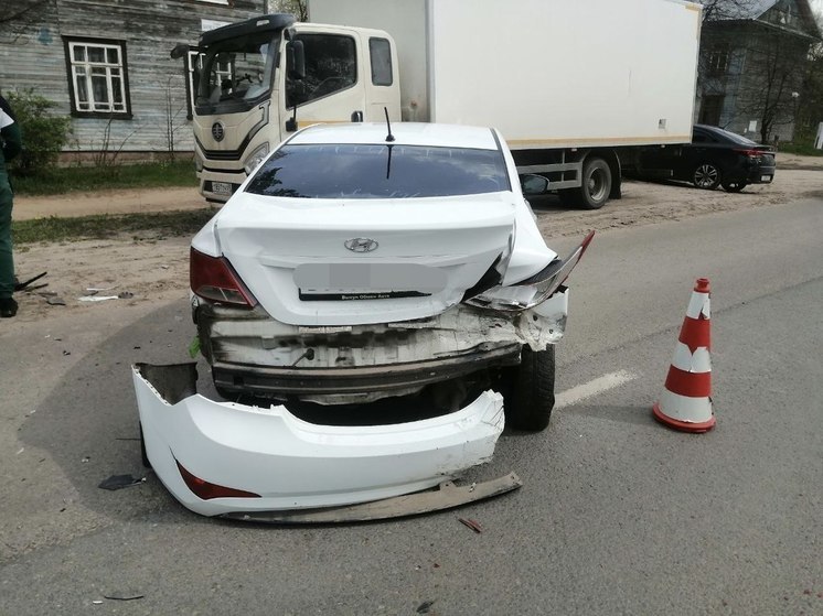 Повились подробности ДТП на улице Бориса Полевого в Твери: пострадали четыре авто и два человека