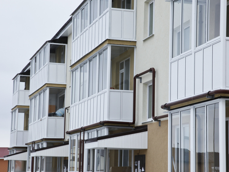 В Серпухове из-за брошенного окурка начался пожар на балконе