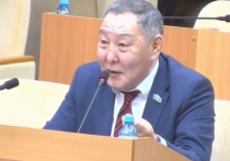 Депутат якутского парламента Владимир Поскачин в ходе заседания рассказал коллегам о терзающем его запрете в российском законодательстве