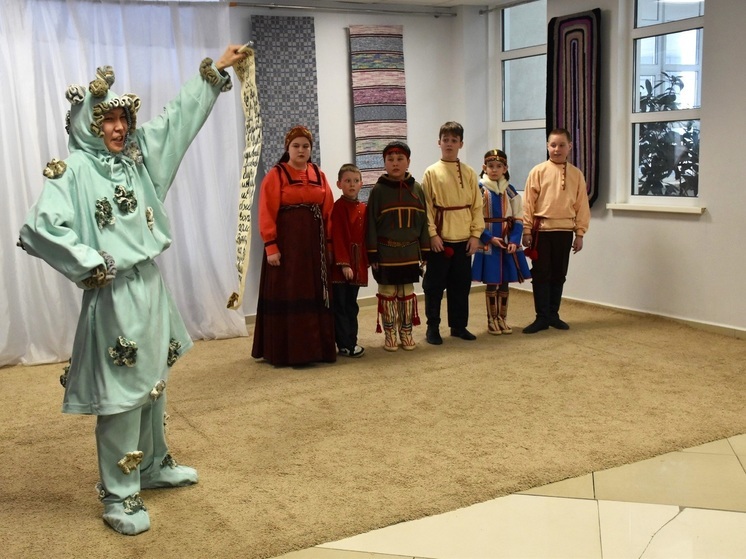 В НАО состоялся театрализованный отчетный концерт