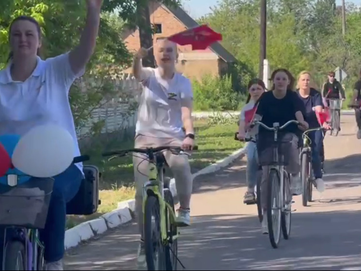 В Скадовском округе состоялся велопробег в честь 79-летия Победы