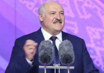 Президент Белоруссии Александр Лукашенко заявил, что раздумывает над проектом строительства еще одной атомной электростанции