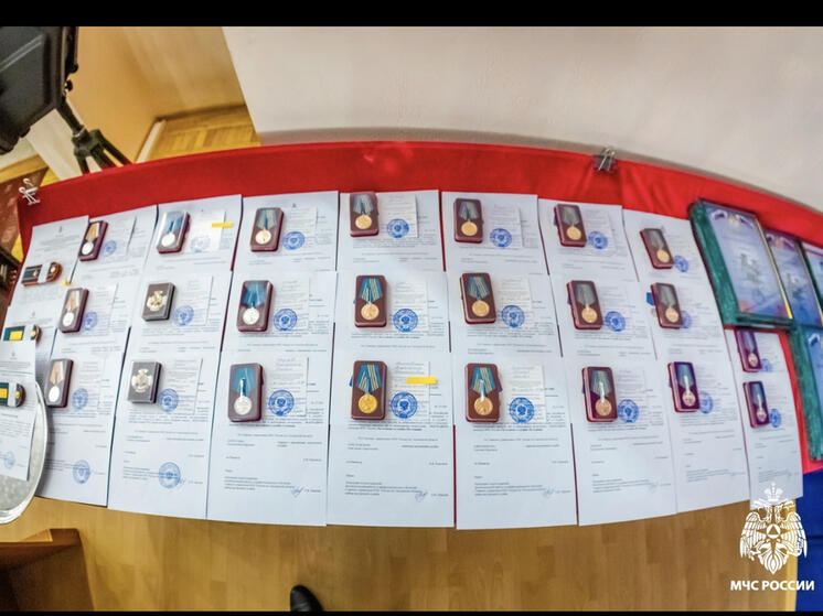 В главном управлении МЧС России по Смоленской области прошло торжественное собрание