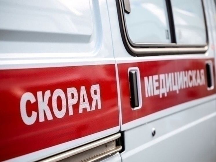 В Твери девочка-подросток выпала из окна: она в больнице