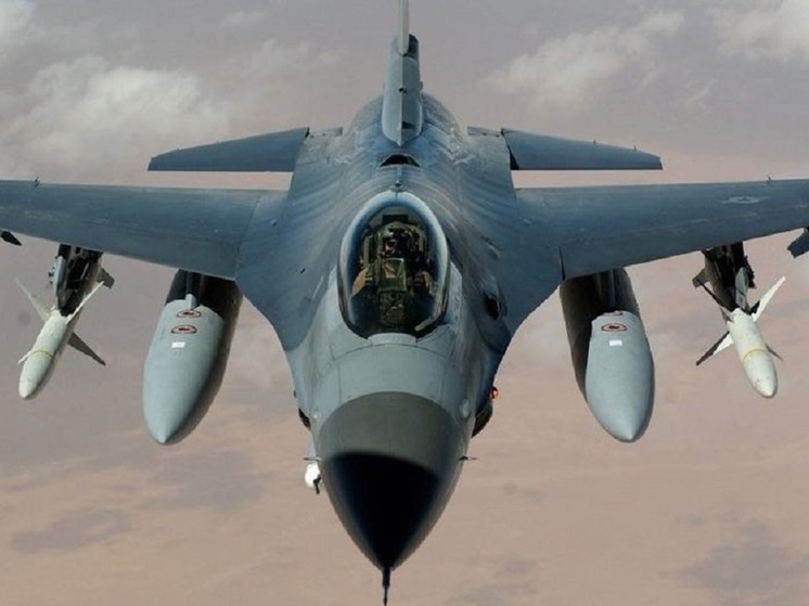 The Washington Times: военный истребитель F-16 разбился в США
