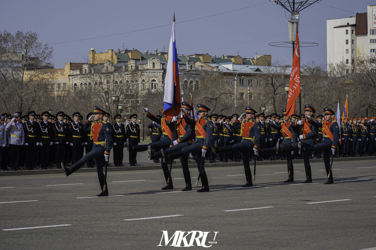 Репетицию парада Победы и перекрытие дорог перенесли 4 мая в Чите - МК Чита