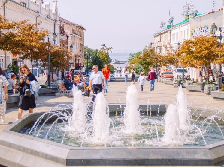 Сезон фонтанов стартовал во Владивостоке