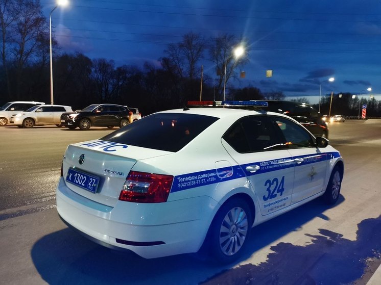 Пьяного подростка за рулем авто остановили ночью в Комсомольске